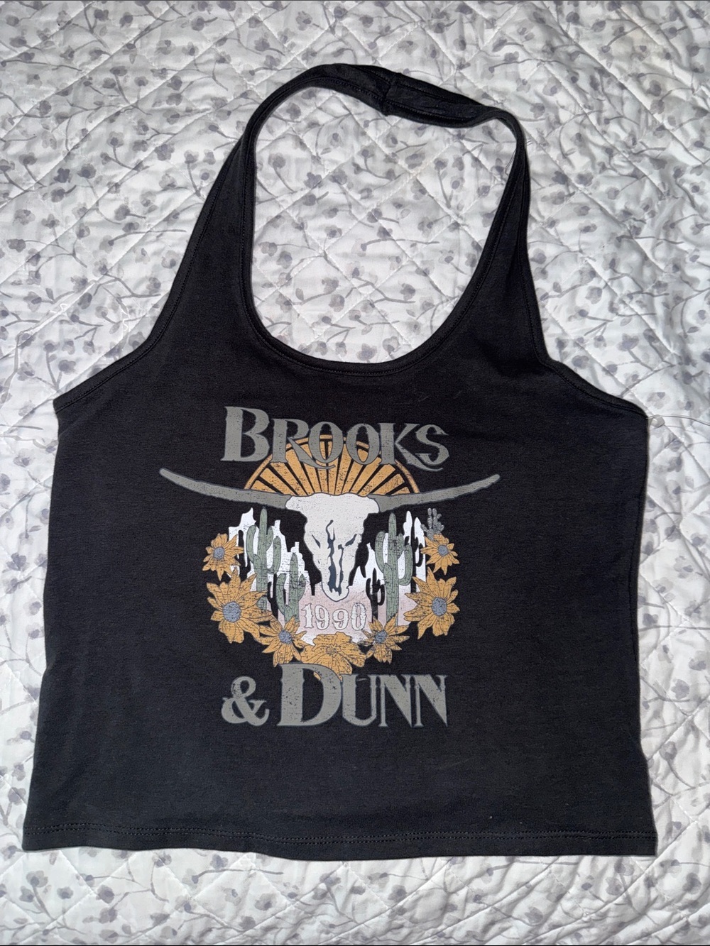 Women's dark gray Brooks and Dunn Graphic halter Top L